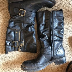 Women’s boots